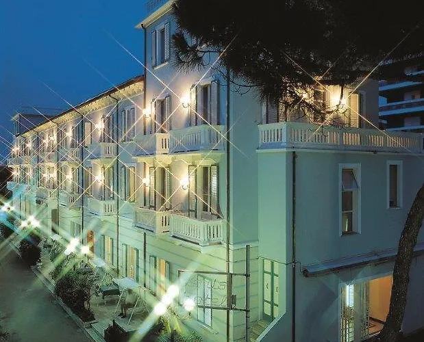Loris - Valentini Family Village